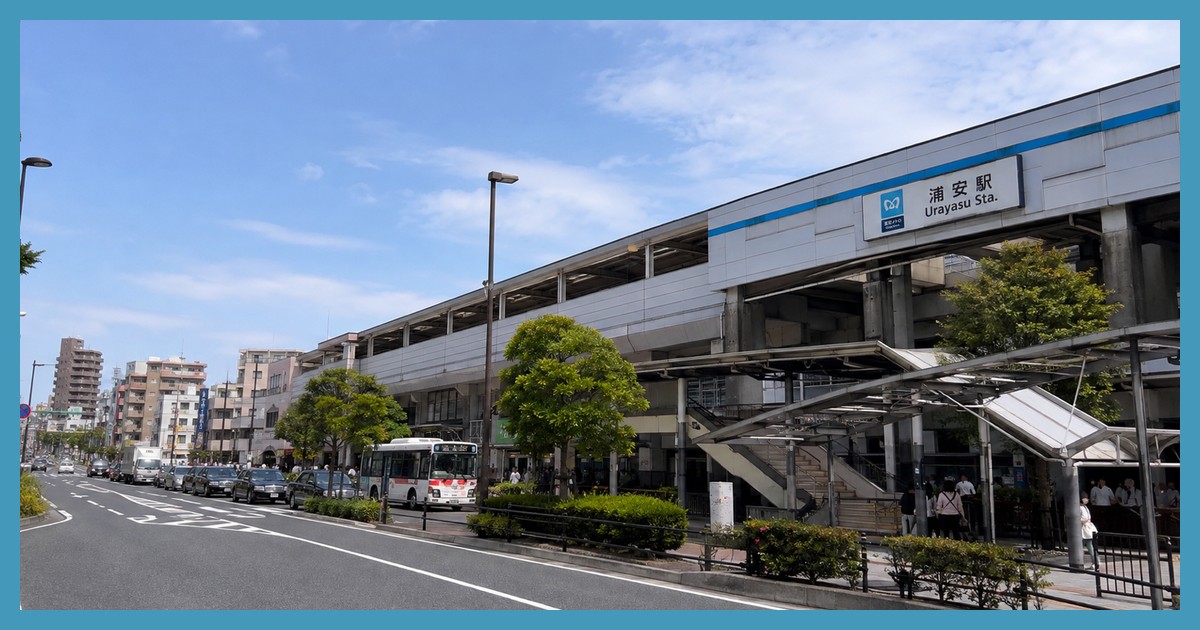 浦安駅前の風景